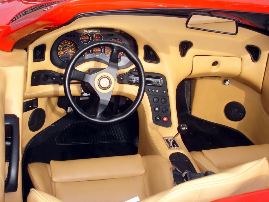 Торпедо Bizzarrini BZ-2001 Concept 1992 года  (фото 32 из 35)